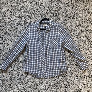 Universal thread black&white flannel/button down